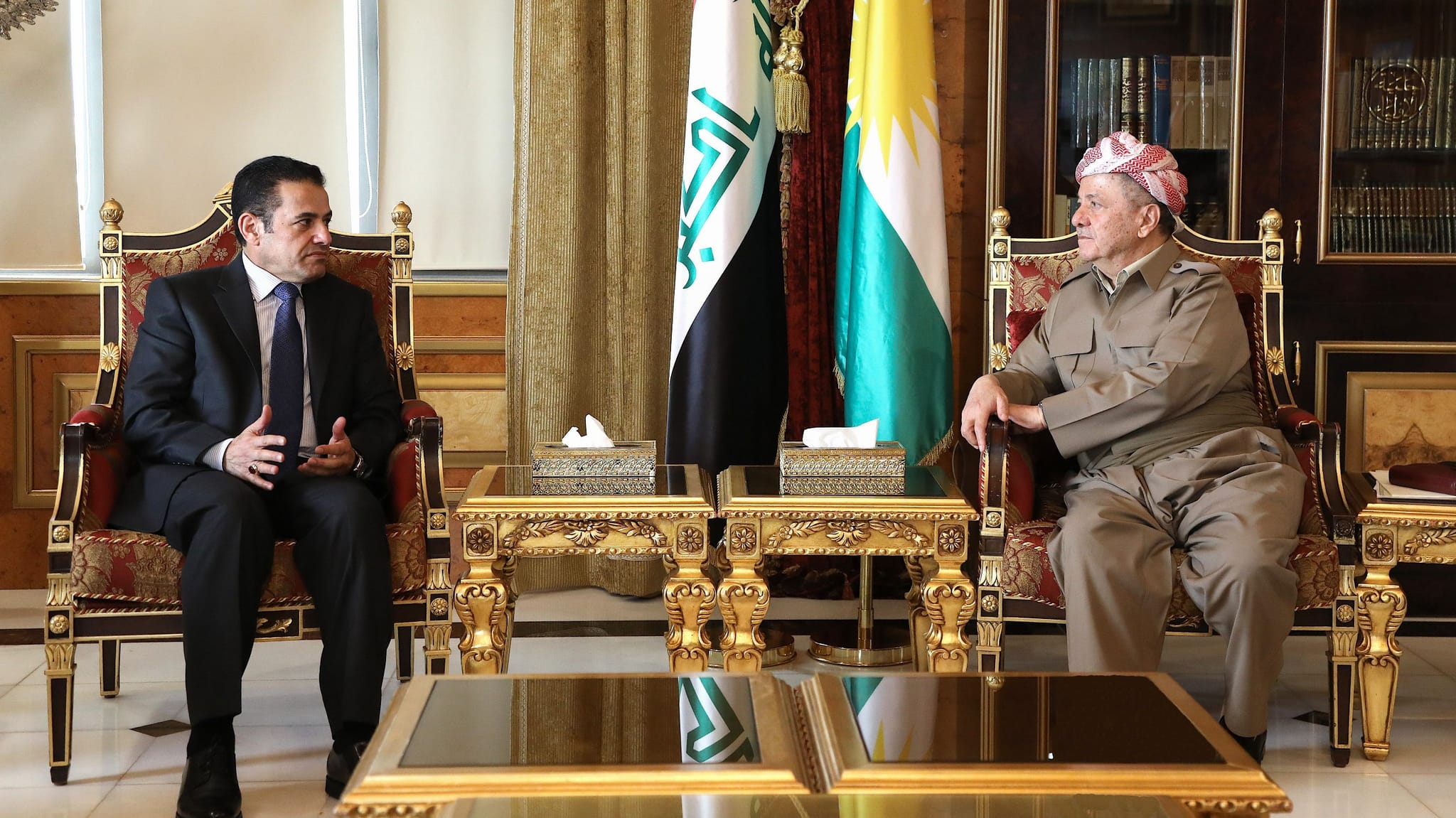 سەرۆك بارزانی و قاسم ئەعرەجی چارەسەری كێشەكانی هەولێر و بەغدا تاوتوێ دەكەن