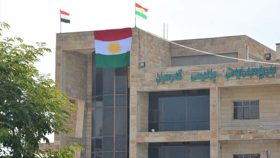 پۆلیسی گەرمیان ڕوونکردنەوە لەسەر کوشتنی سێ کەس دەدات