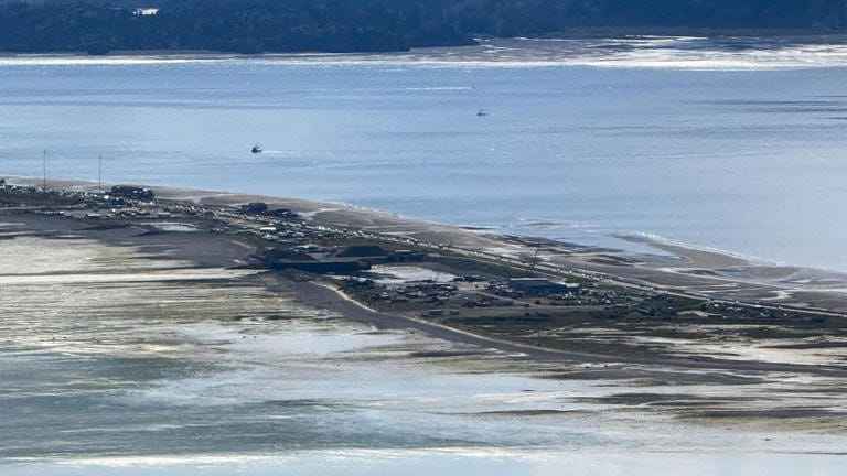 بوومەلەرزەیەکی بەهێز کەناراوەکانی ئەلاسکای لە ئەمریکا هەژاند