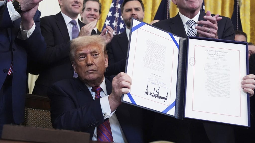 ترەمپ یاسای دراوە دیجیتاڵییەکان واژۆ دەکات