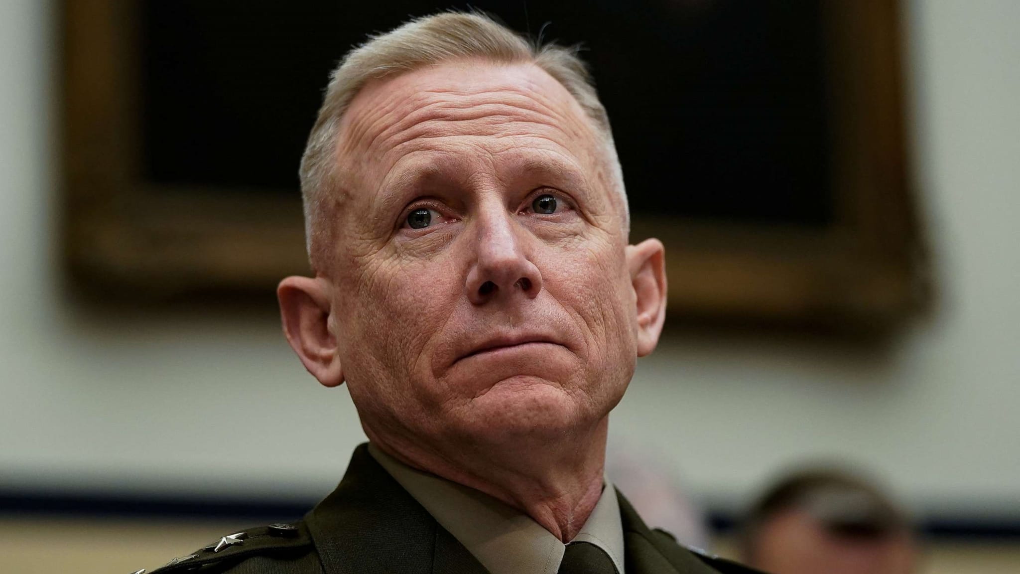 بەهۆی نەبوونی متمانە وەزیری بەرگریی ئەمریکا پلە بەرزکردنەوەی ژەنەڕاڵێکی ڕاگرتووە