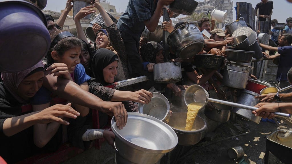 حووسییەکان وەک وەڵامێک بۆ دۆخی غەززە، هەنگاوی تووندتر ڕادەگەیەنن