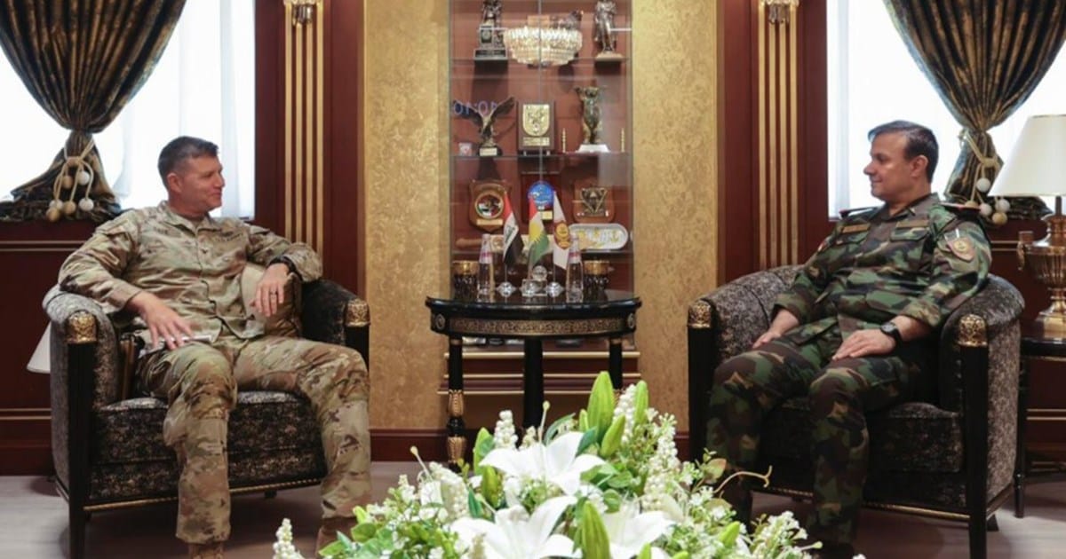 وەزارەتی پێشمەرگە و هاوپەیمانان ناوچەی سەركردایەتیی سەربازی و 11 فیرقەی پیادە ڕێكدەخەنەوە