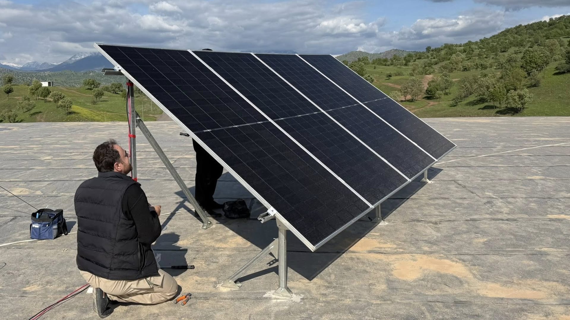 لەكاتی دانانی سۆلارپاوەر پێویستە ڕەچاوی چی بکرێت؟