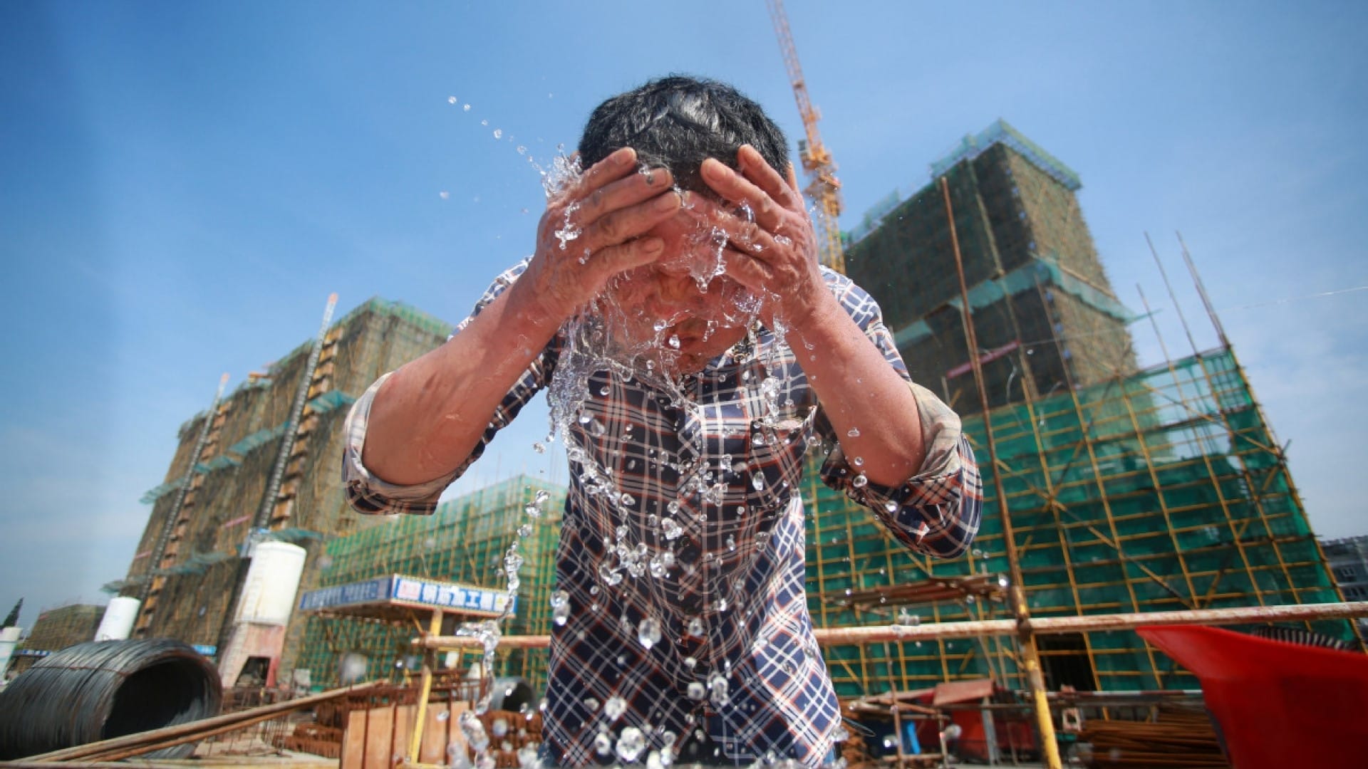 ئێران لە 24 کاتژمێری ڕابردوودا گەرمترین شوێنی زەوی بووە