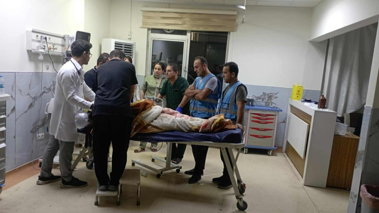 بۆ گەشت و سەیران ڕۆیشتبوون؛ ئافرەتێک لە خەلیفان کەوتە ناو ئاو و خنکا