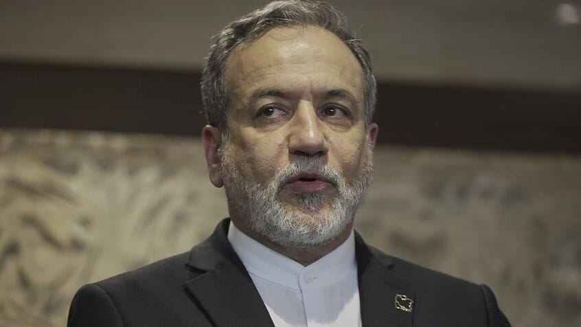 عێراقچی: پێویستە سزاکانی سەر ئێران بە تاوانی دژ بە مرۆڤایەتیی هەژمار بکرێن