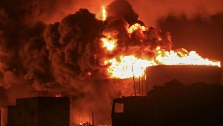 سوپای ئیسرائیل: دامەزراوەیەکی وزەی حوسییەکانمان لە یەمەن کردووەتە ئامانج