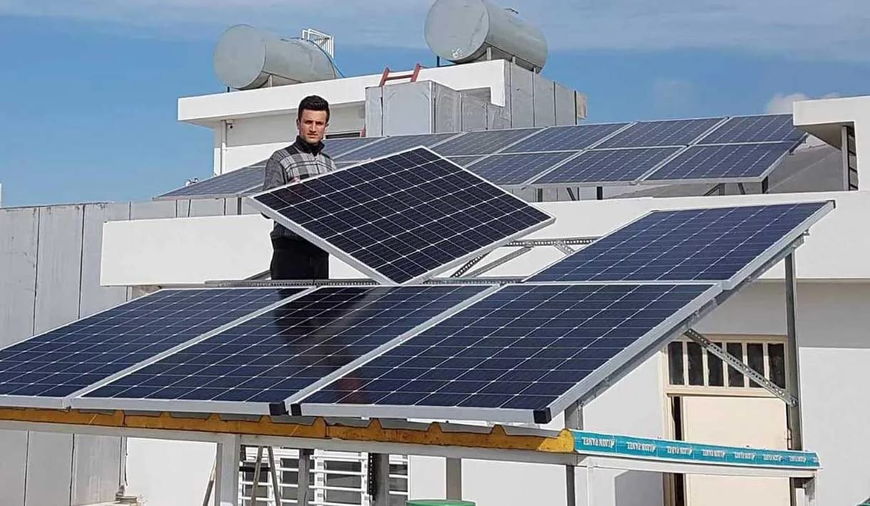 چوار بانک لە هەرێمی کوردستان قەرزی دانانی سیستمی کارەبای وزەی خۆر دەدەن