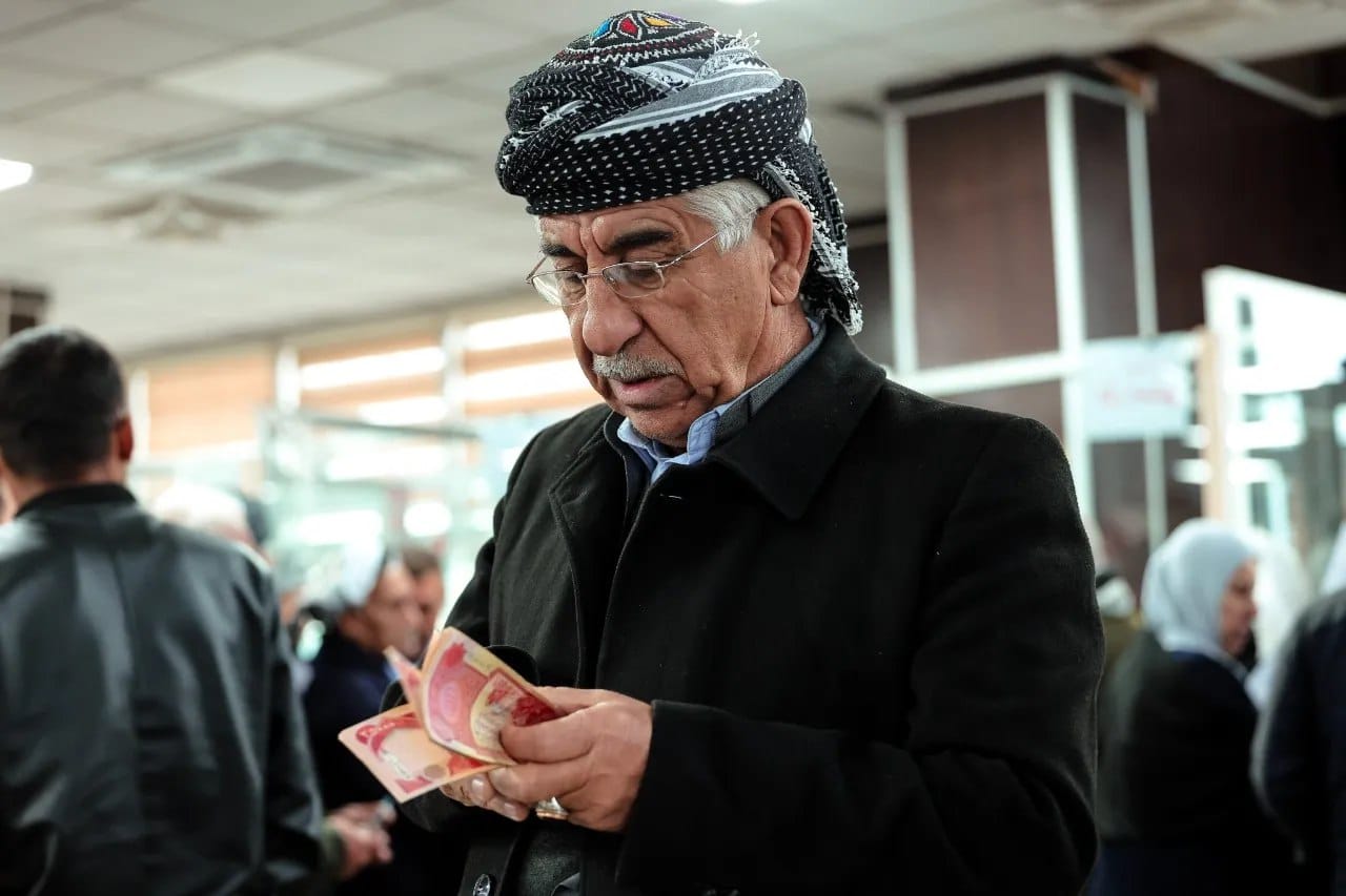 نزیکەی نۆ هەزار خانەنشین شەش مووچە بەیەکەوە وەردەگرن