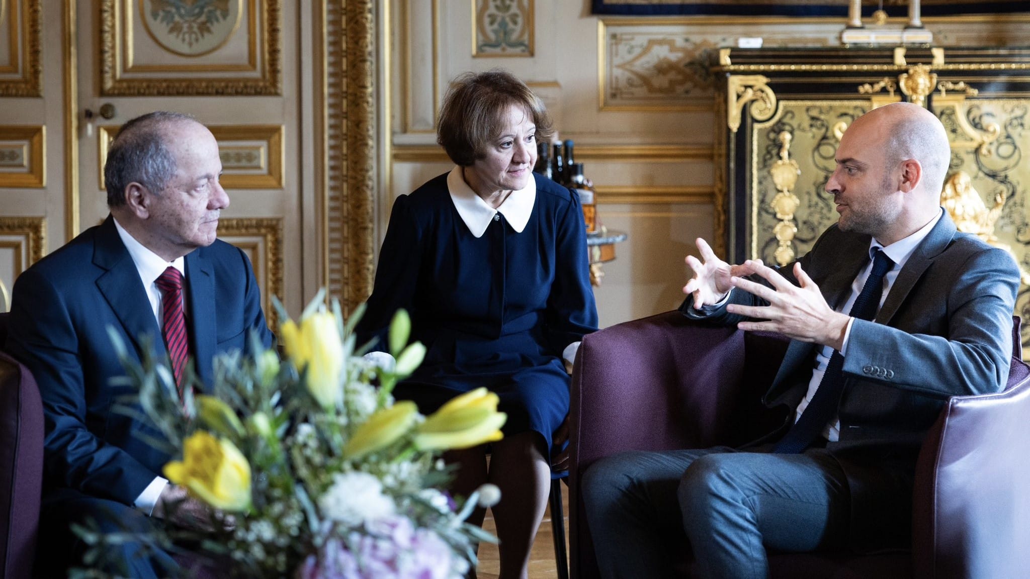 وەزیری دەرەوەی فەرەنسا لە وەسفی سەرۆک بارزانی: سەرکردەی مێژوویی کورد