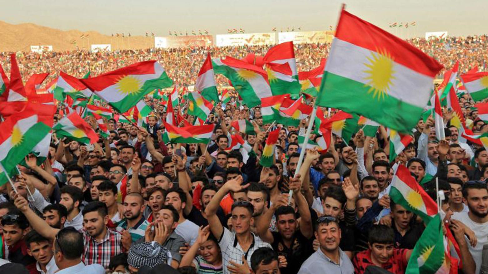 لە ساڵیادی ڕیفراندۆمدا گەورەترین چالاکی و نمایشی ئاڵای کوردستان دەکرێت