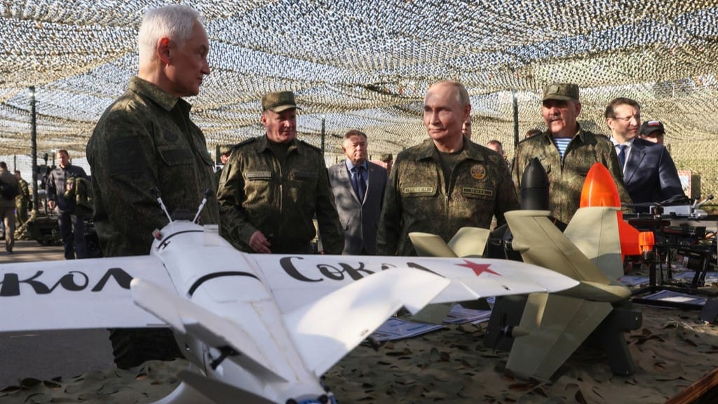 ڕووسیا تووشی کورتهێنان لە بودجەی سەربازی دەبێتەوە