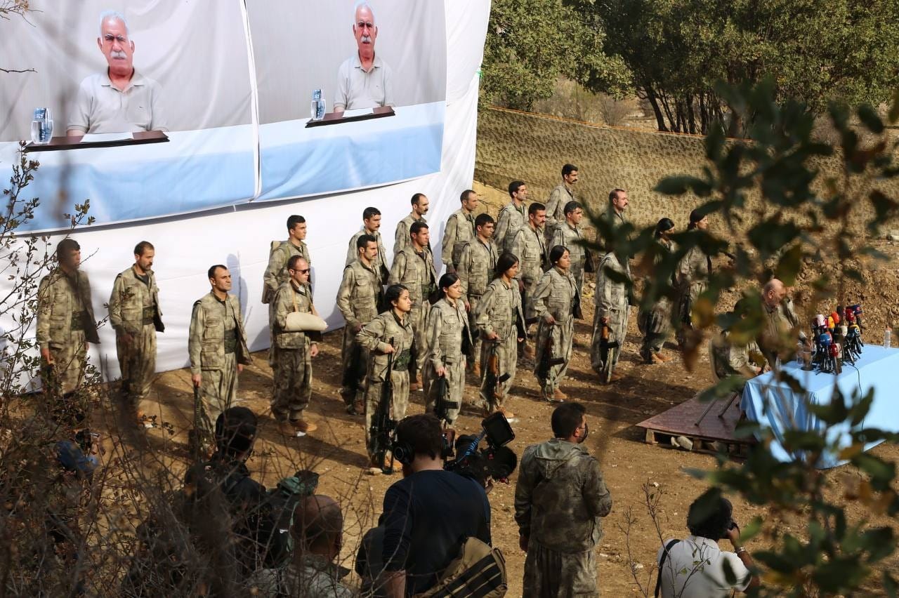 پەکەکە: لەسەر داوای ئۆجەلان تەواوی هێزەکانمان لە تورکیا دەکشێنینەوە