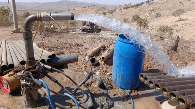 حکومەتی هەرێمی کوردستان ڕەزامەندیی لێدانی بیری کشتوکاڵی لە مەخموور دەدات