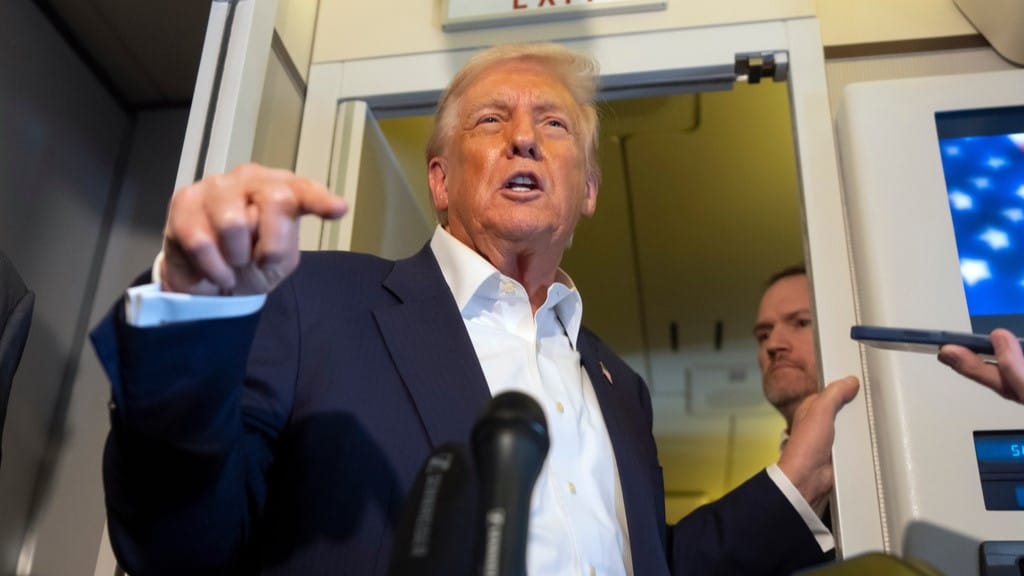 ترەمپ لەبارەی تاقیکردنەوەی مووشەک وەڵامێکی تووندی پووتین دەداتەوە