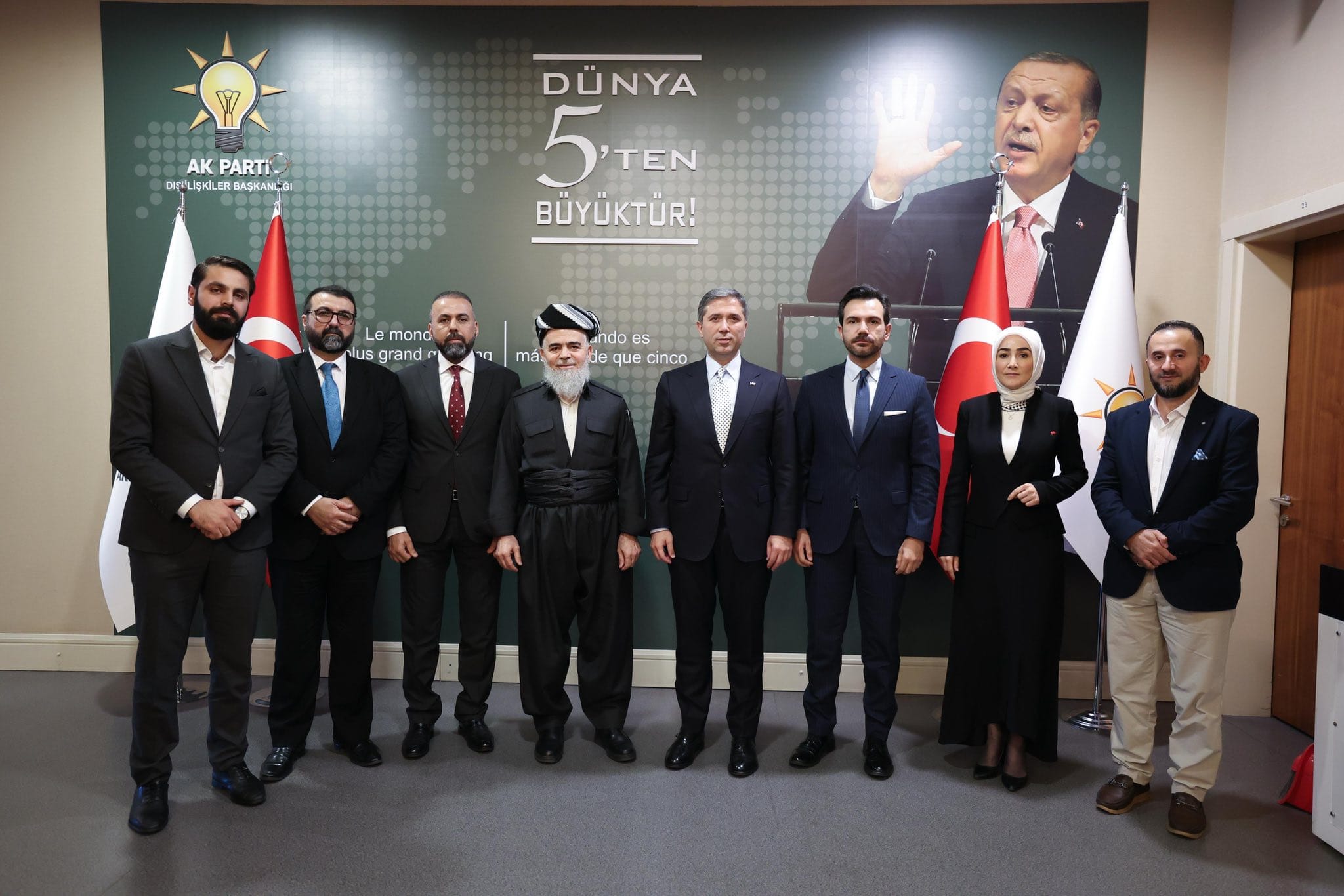 لە ئەنقەرە؛ عەلی باپیر لەگەڵ بەرپرسانی ئاک پارتی پرۆسەی ئاشتی تاوتوێ دەكات