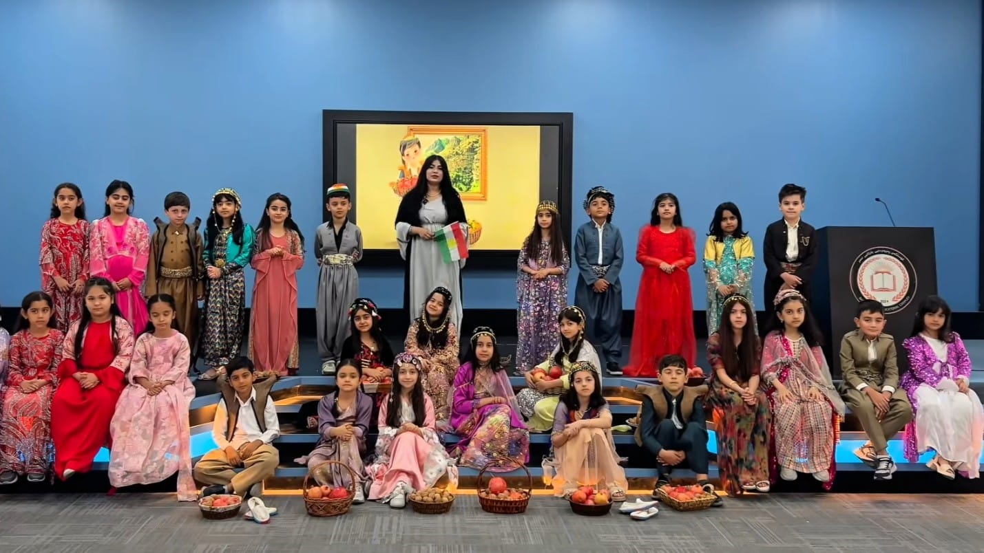 كۆمەڵگەی پەروەردەیی بارزانی نەمر ئەزموونی جیاوازی وانەوتنەوە پەیڕەو دەکات