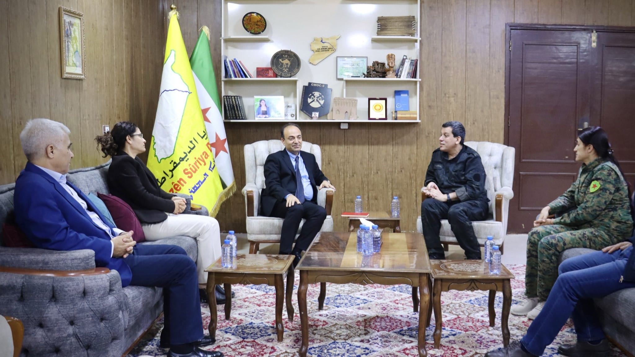 عوسمان بایدەمیر و مەزڵووم عەبدی ڕەوشی باکوور و ڕۆژئاوا و پرۆسەی ئاشتی تاوتوێ دەکەن