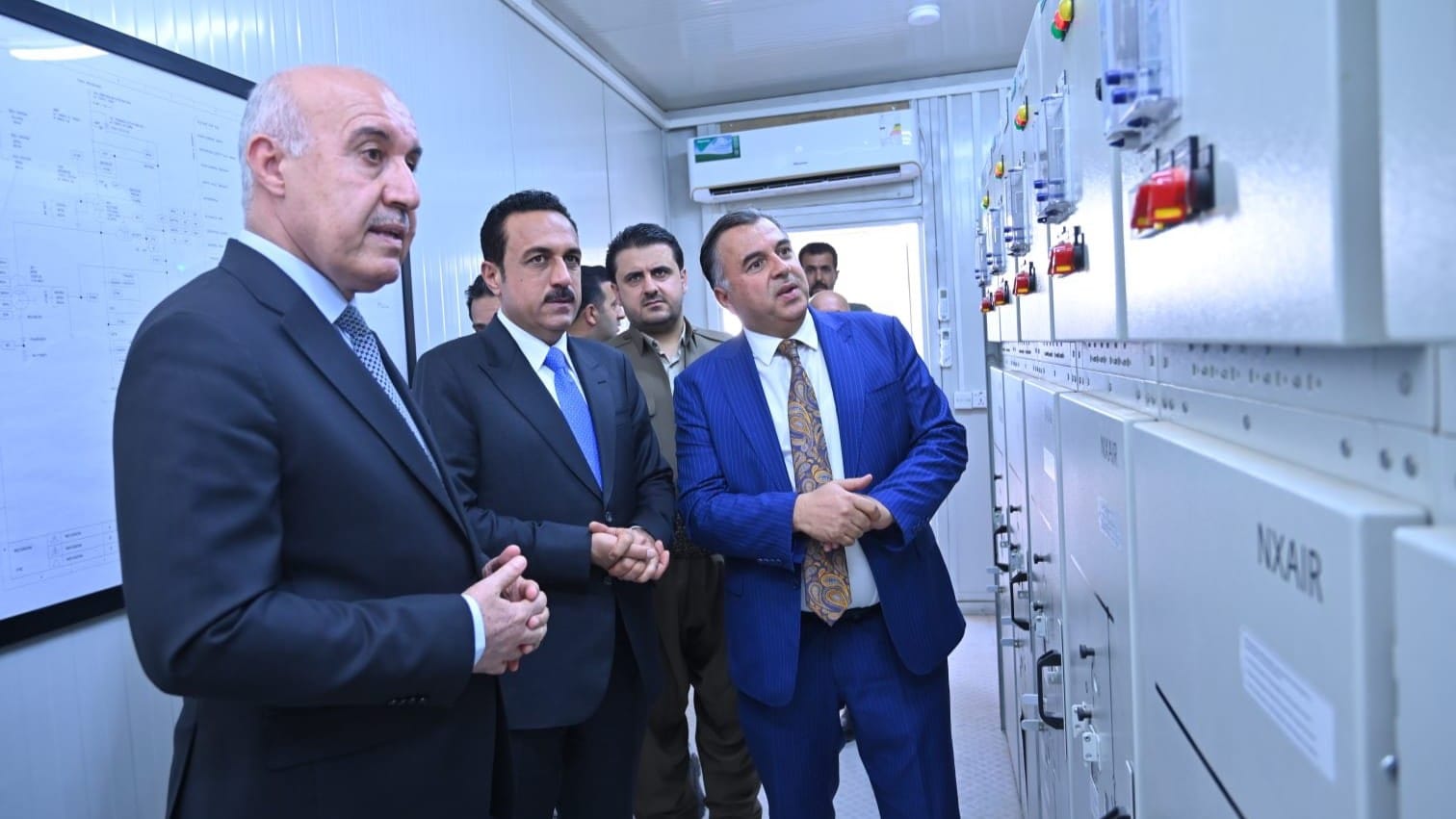 وەزیری کارەبا: نزیکەی دوو هەزار مێگاوات بۆ ناو تۆرەکانی کارەبای نیشتمانی زیاد بووە