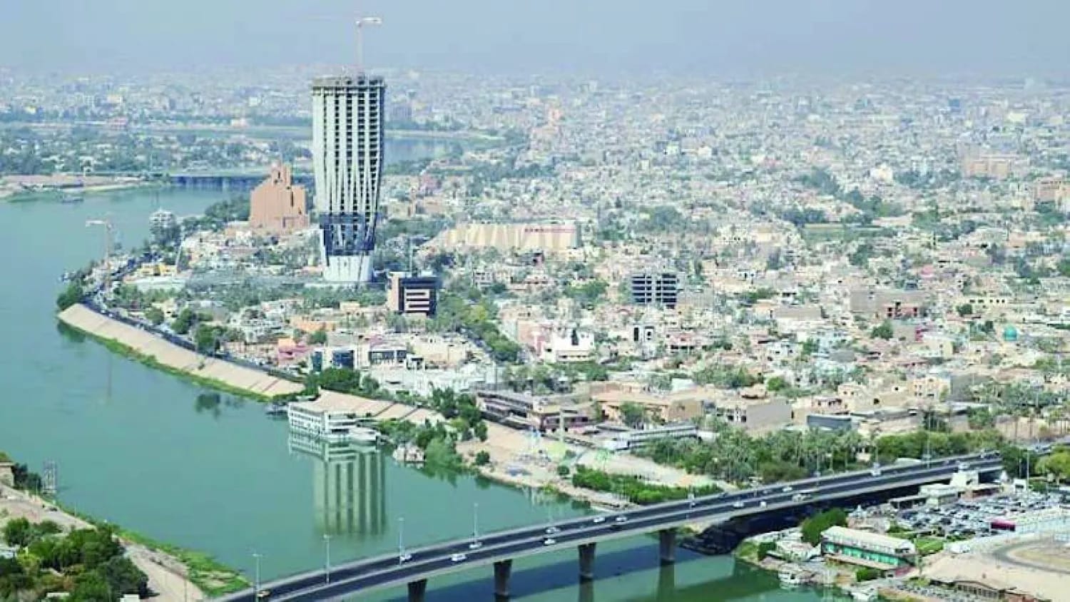 حکومەتی عێراق ڕێگری لە دەستبەسەرداگرتنی زەوییەکی گرانبەها لەلایەن حەشدی شەعبییەوە دەکات