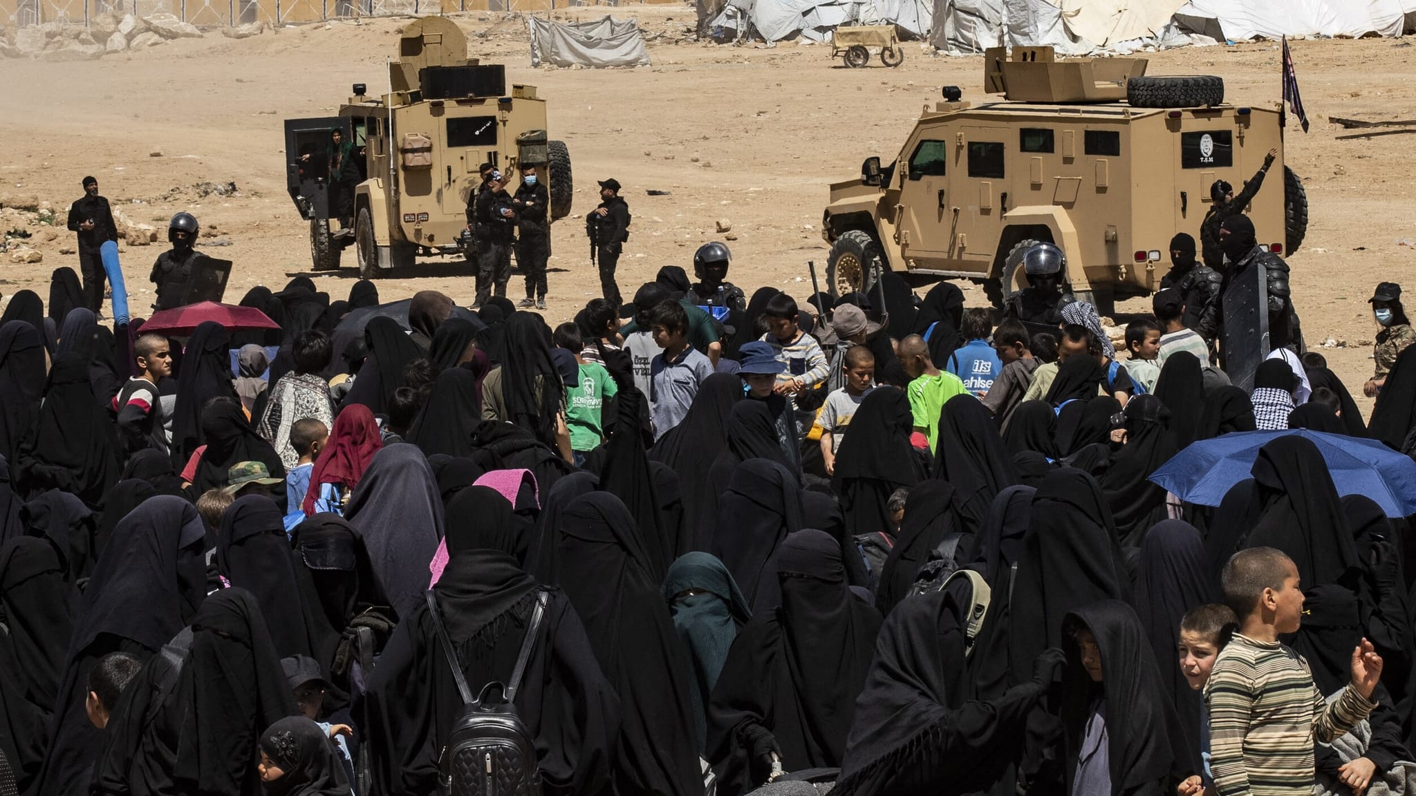 زیاتر لە 850 عێراقی کەمپی هۆل جێدەهێڵن