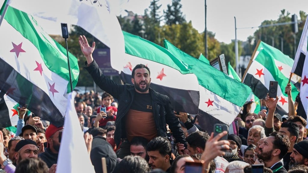 ئەنەکەسە: شەرع بەرپرسیارە لە زیادبوونی ڕق و کینە لە سووریا