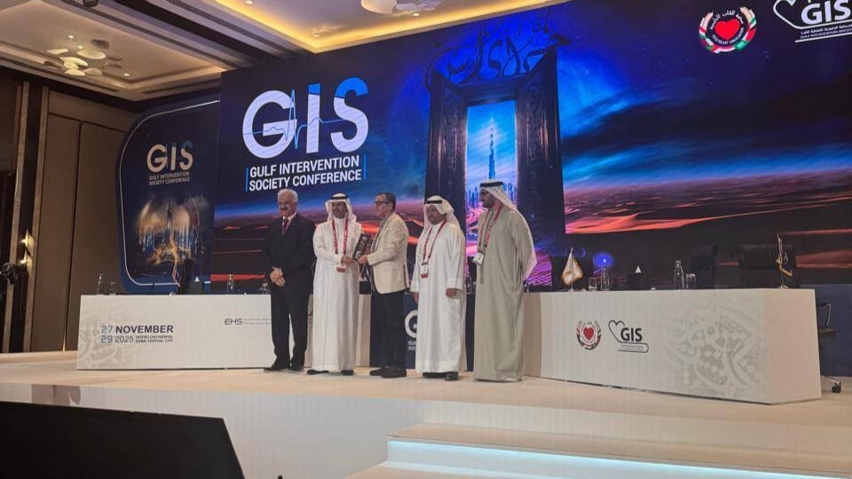 پزیشکێکی دهۆک لە كۆنفرانسێکی جیهانی لە ئیمارات پلەی یەكەم بەدەست دەهێنێت