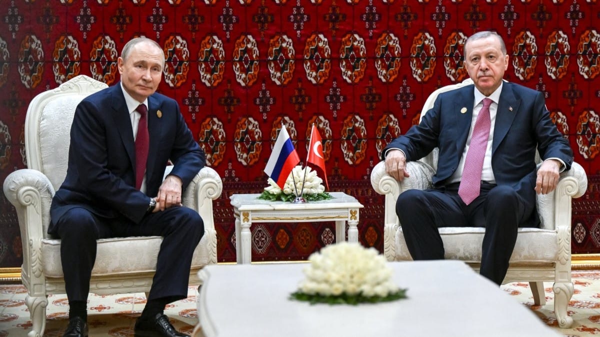 ئەردۆغان داوای ئاگربەستی سنووردار لە پووتین دەکات