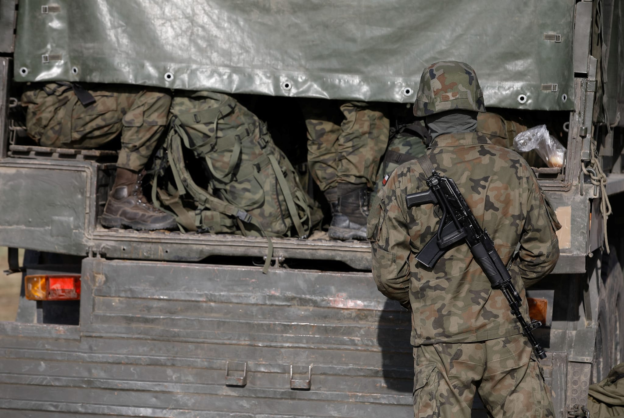 ئەڵمانیا هێز ڕەوانەی پۆڵەندا دەکات