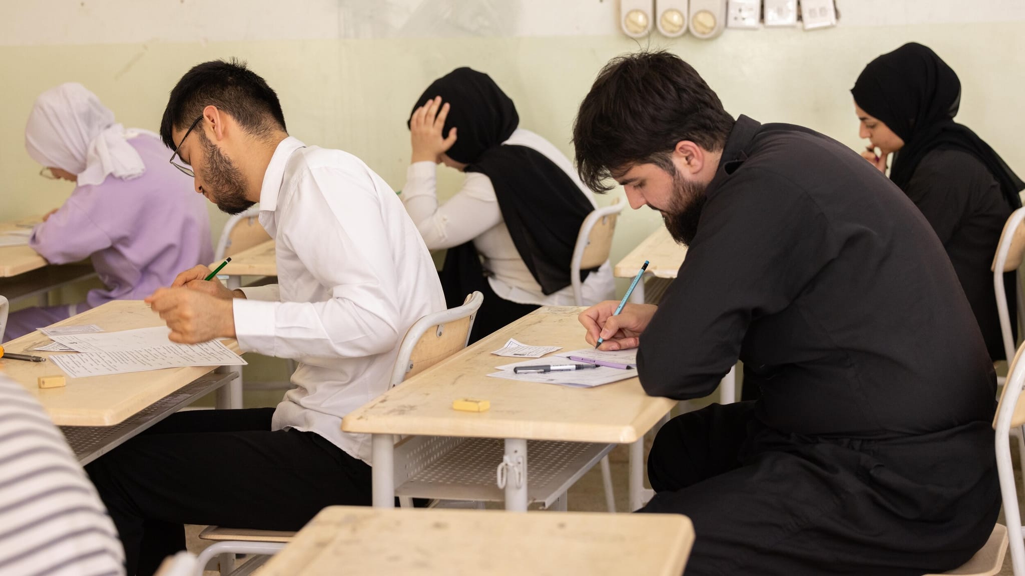 تاقیکردنەوەکانی کۆتایی وەرزی یەکەم دەست پێ دەکات