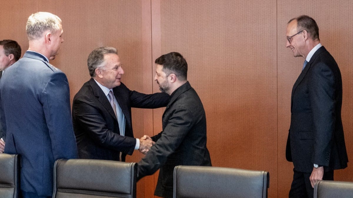 ئۆکرانیا دەستبەرداری خواستی ئەندامێتی لە ناتۆ دەبێت