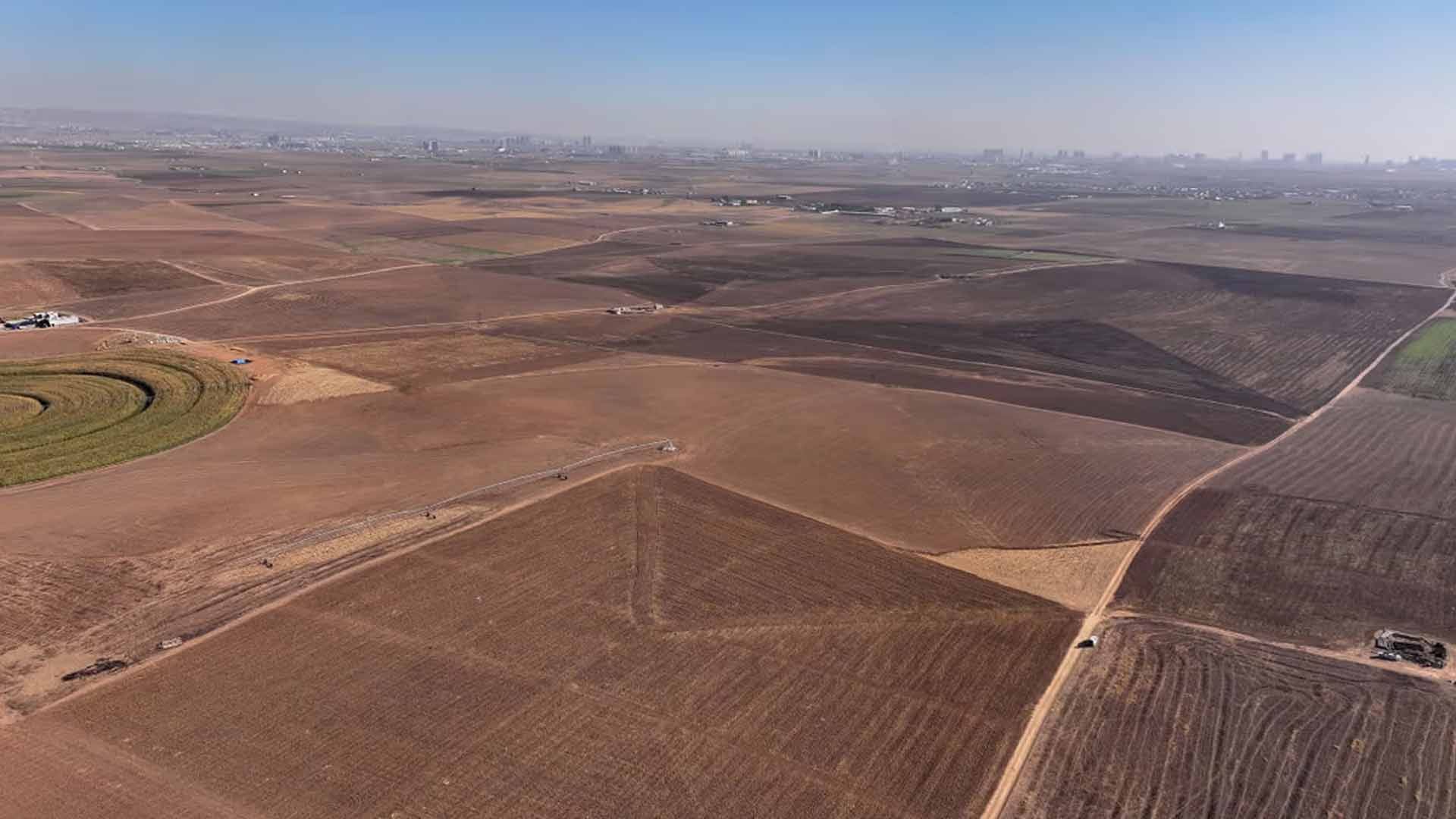 سبەی 1400 پارچە زەوی بەسەر فەرمانبەراندا دابەش دەکرێت