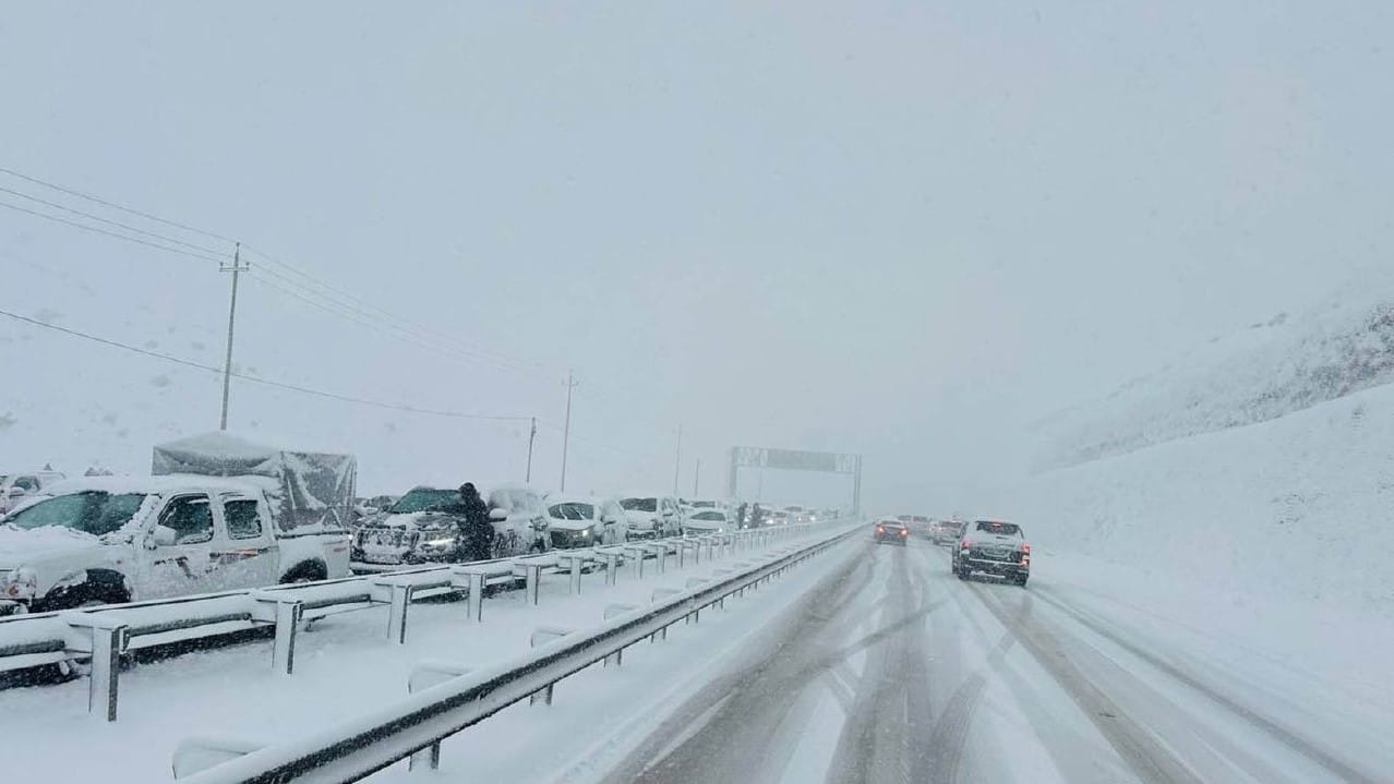 هێشتا بەفر ڕێگای بەشێک لە دەروازە سنوورییەکانی داخستووە