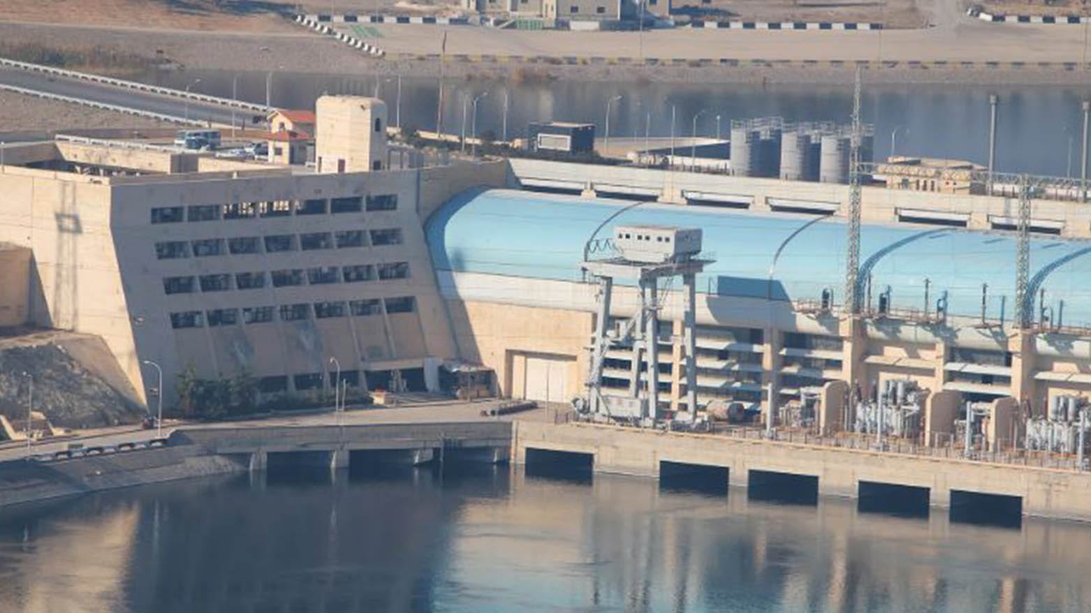 فڕۆکە بێفڕۆکەوانەکان بە ئاسمانی بەنداوی تشریندا دەسووڕێنەوە