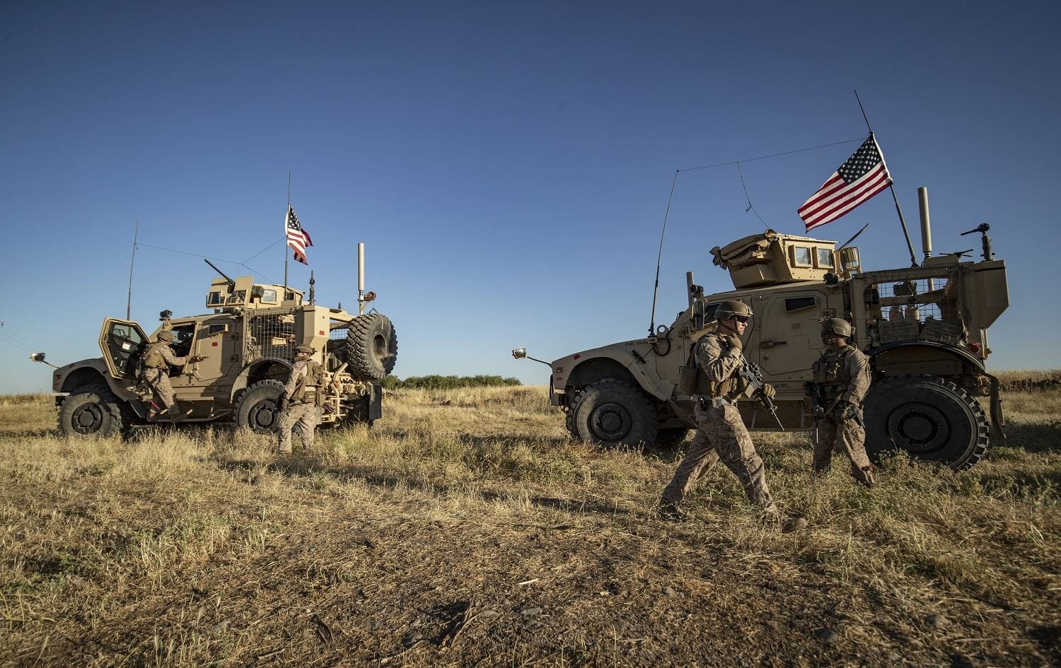 ئەمریکا هێزەکانی لە دێر حافر خستە دۆخی ئەوپەڕی ئامادەباشییەوە