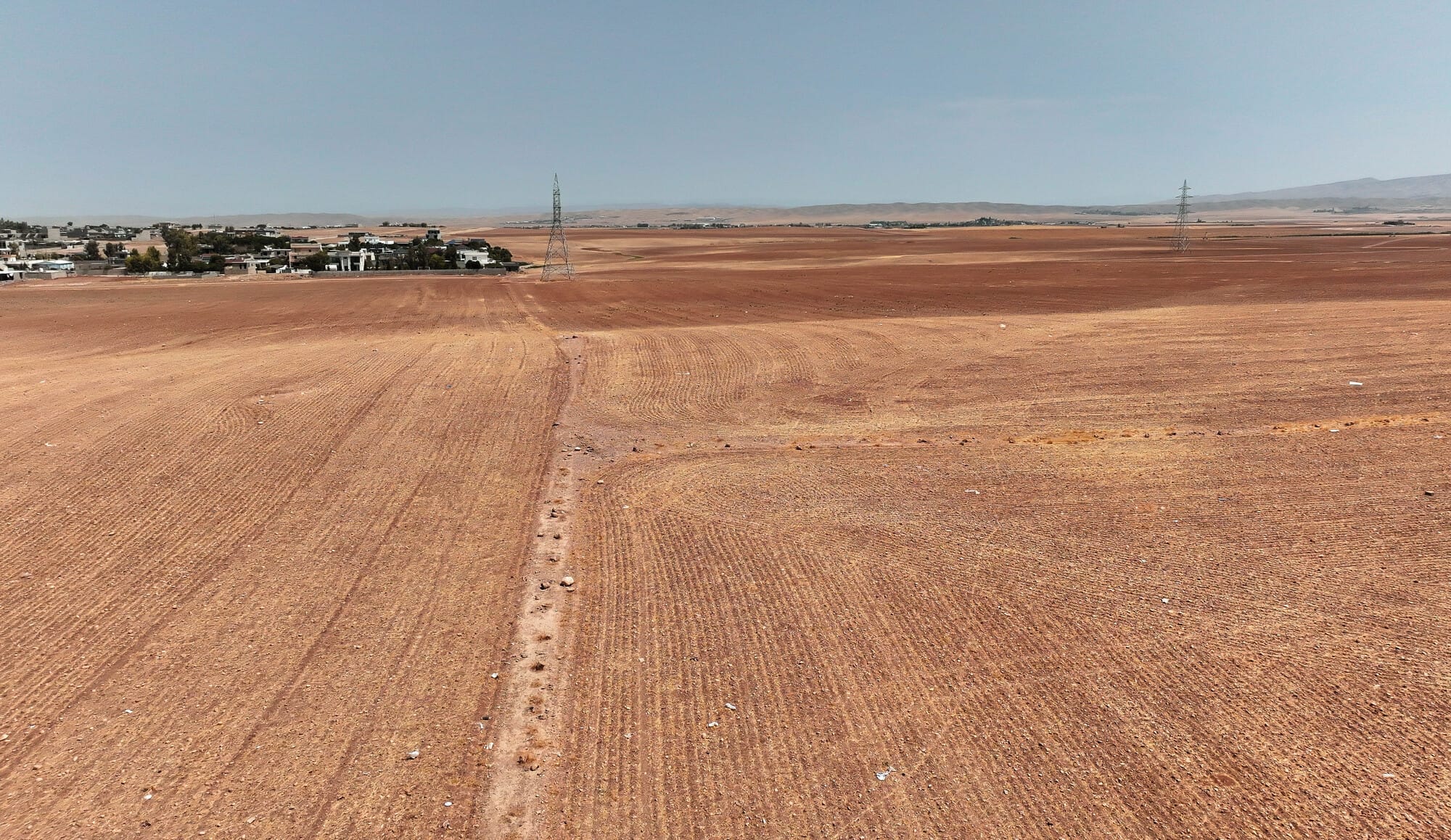 ڕێکارەکانی پێدانی زەوی بە فەرمانبەرانی گرێبەست دەستپێدەکات