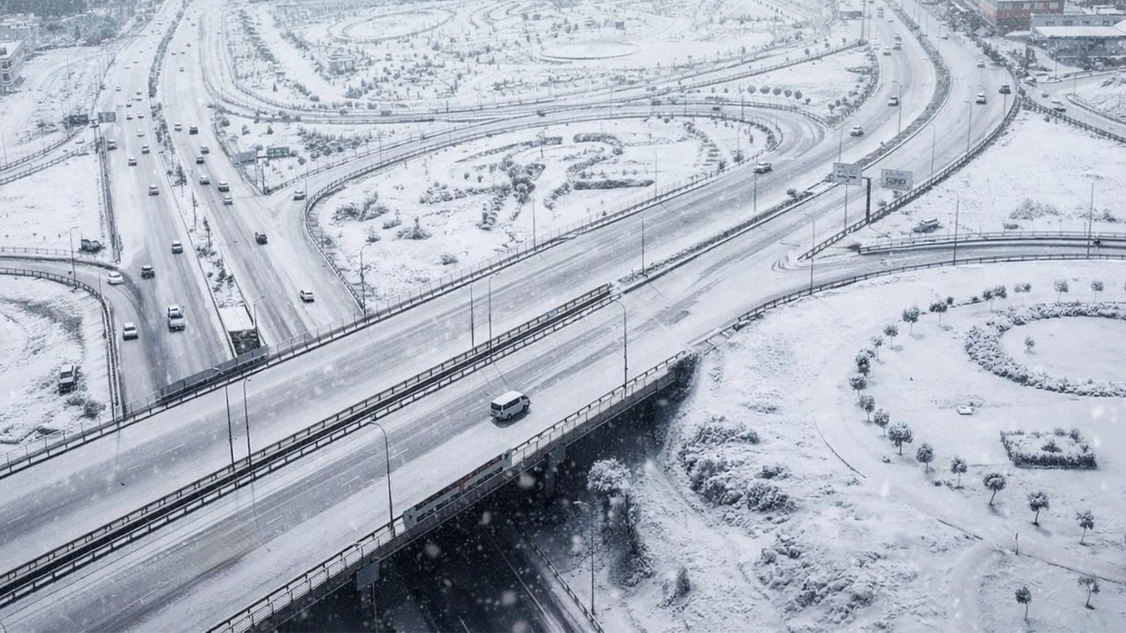 ئەمڕۆ لە سەرجەم دام و دەزگاکانی پارێزگای دهۆک پشووی فەرمی دەبێت