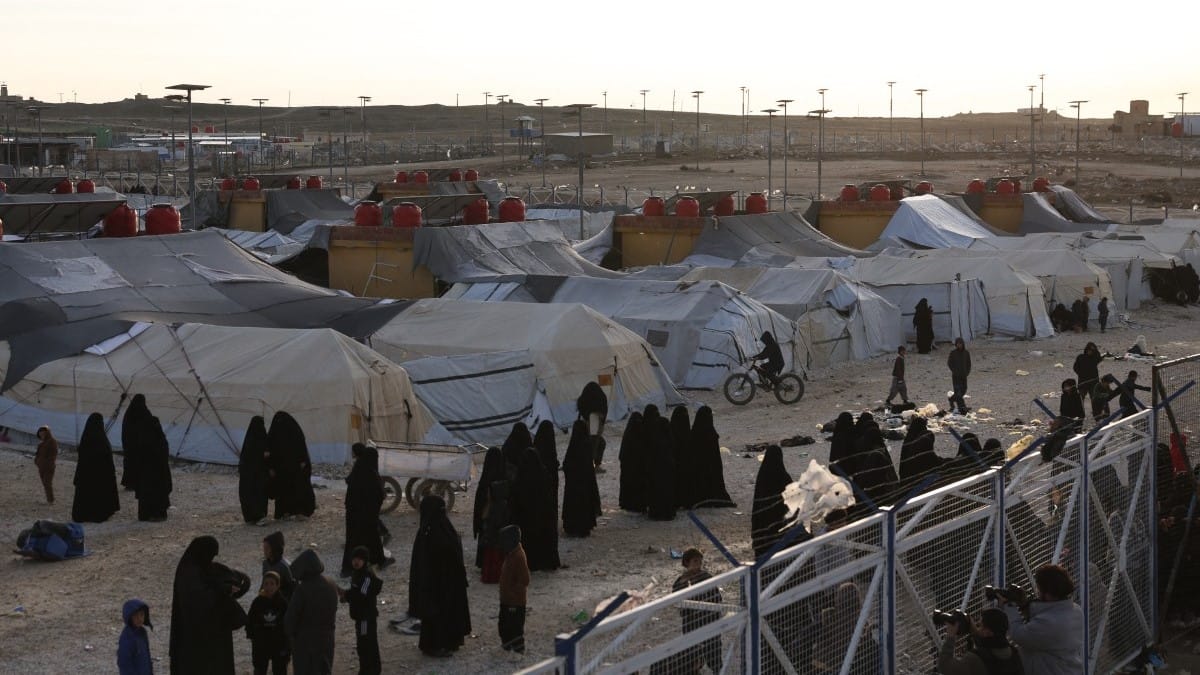 عەبدولخالق تەلعەت: بڕیاری گواستنەوەی زیندانییانی داعش بۆ کوردستان و عێراق مەترسیدارە