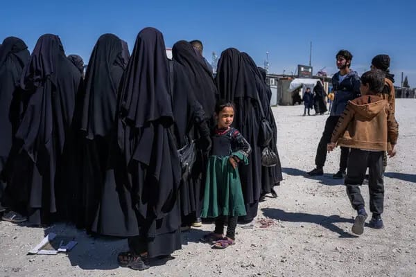 عێراق: پاراستنی زیندانەکانی داعش ئەرکێکی جیهانییە