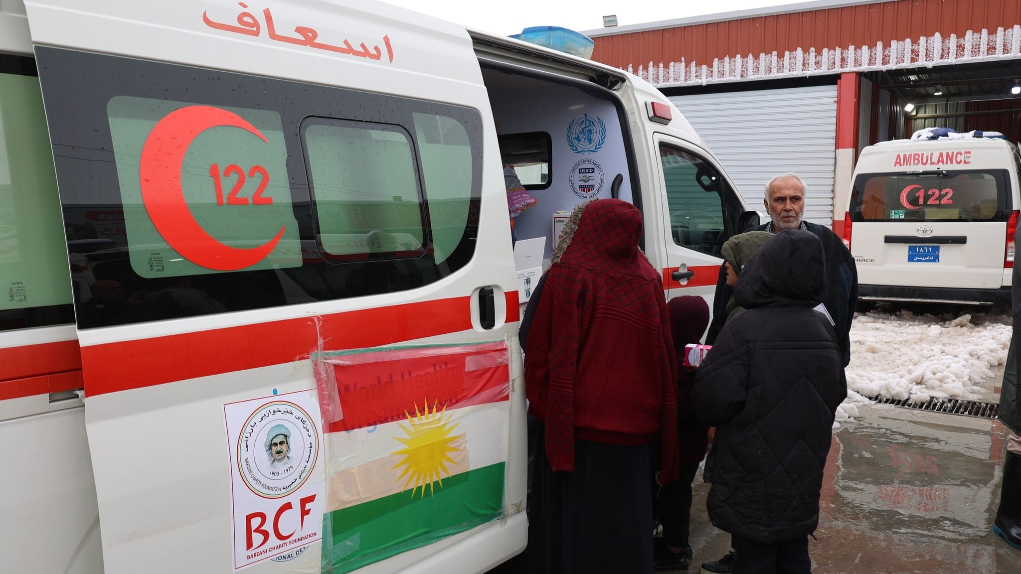 تیمێکی پزیشکیی دەزگای خێرخوازیی بارزانی لە قامیشلۆیە