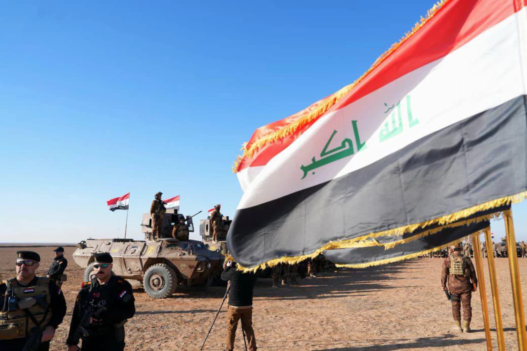 عێراق هەزاران چەکداری داعش دادگایی دەکات