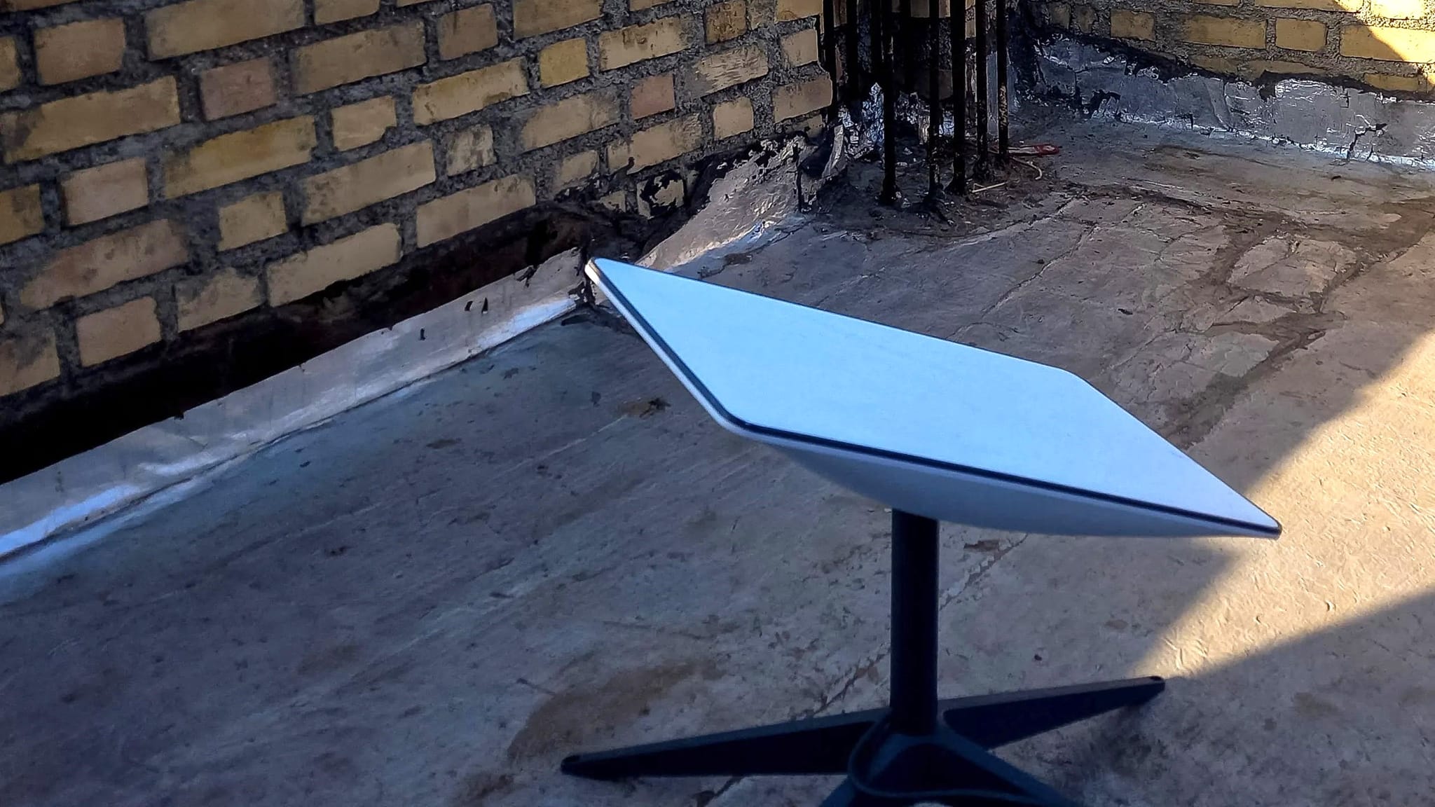 لە ئێران هەڵمەتێکی چڕی دەستبەسەرداگرتنی ئینتەرنێتی ستارلینک دەستیپێکرد