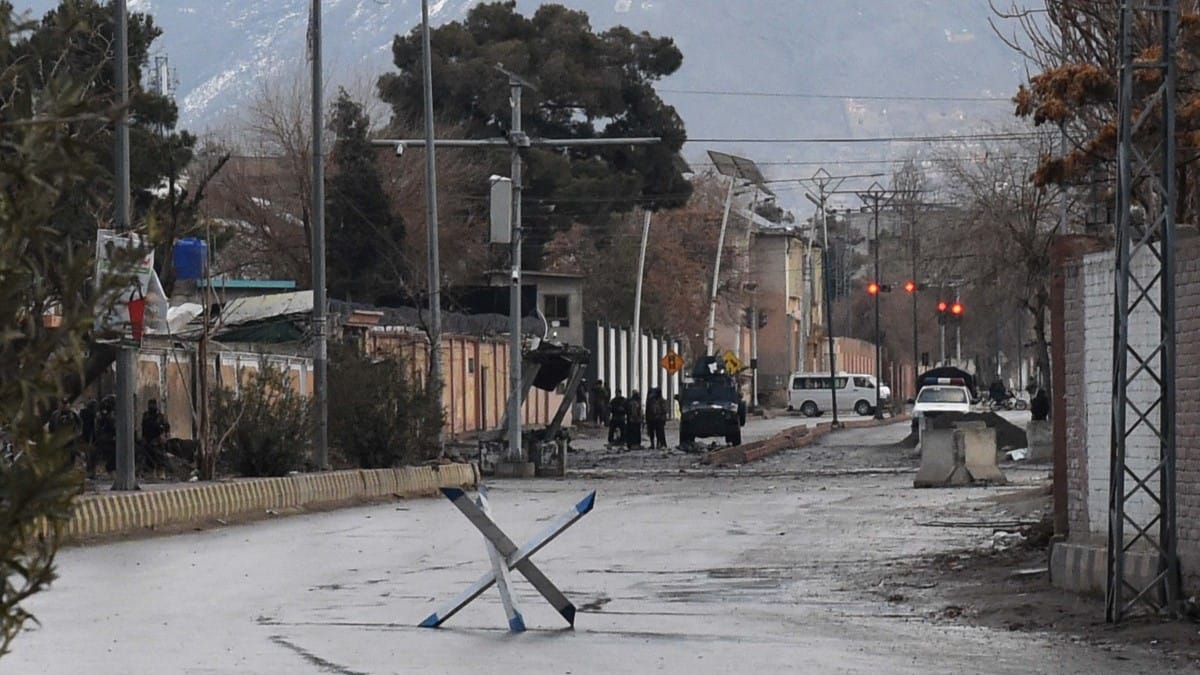 لە هێرشێکی چەکداریدا ژمارەیەک پۆلیسی پاکستان کوژران