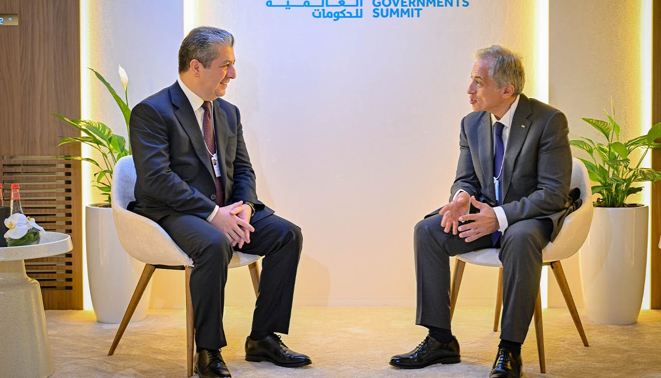 مەسرور بارزانی و سەرۆکوەزیرانی ئوردن لە دوبەی کۆبوونەوە