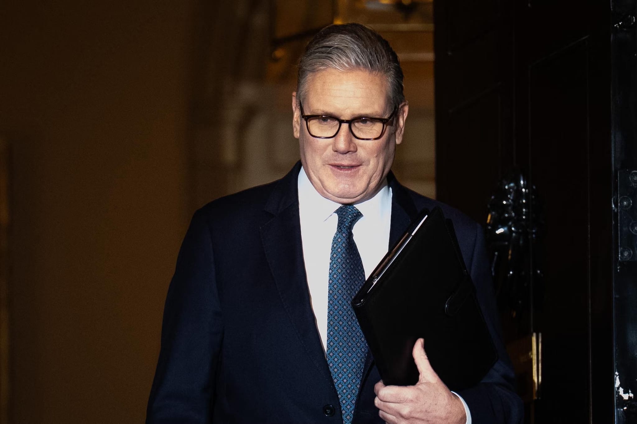 سەرۆکوەزیرانی بەریتانیا: دەبێت کەمتر پشت بە ئەمریکا ببەستین